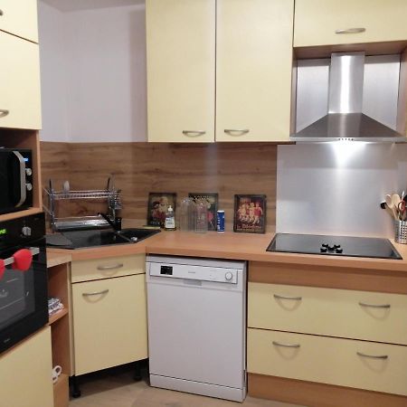 Logement Entier Spacieux Et Confortable A 1 H De Paris 考特尼 外观 照片