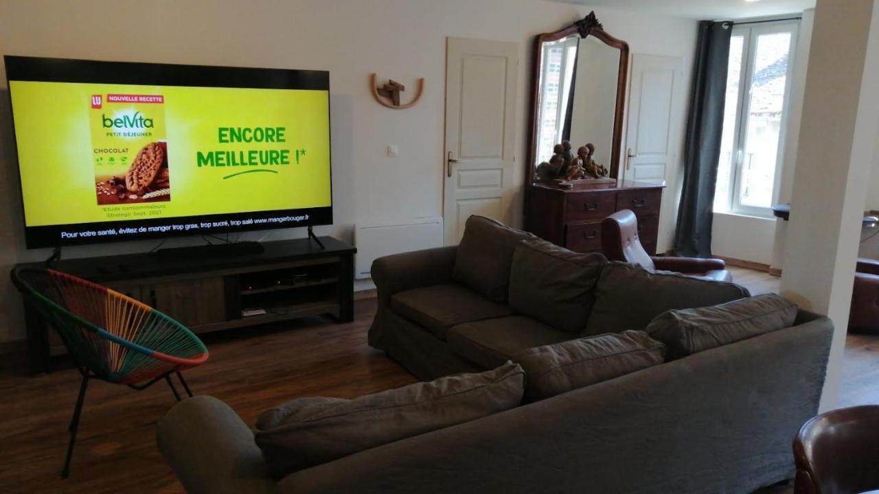 Logement Entier Spacieux Et Confortable A 1 H De Paris 考特尼 外观 照片