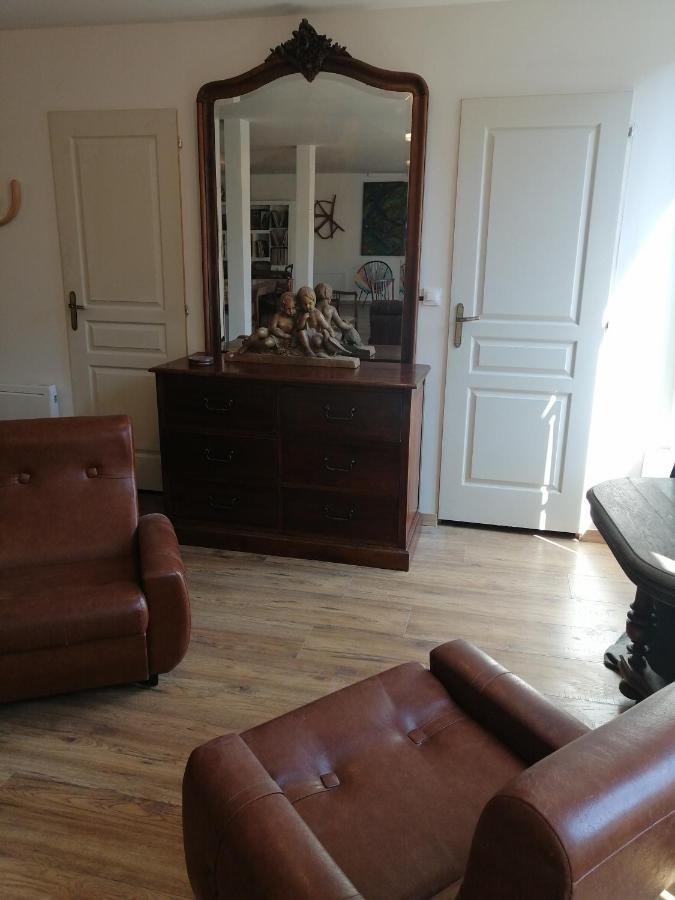Logement Entier Spacieux Et Confortable A 1 H De Paris 考特尼 外观 照片