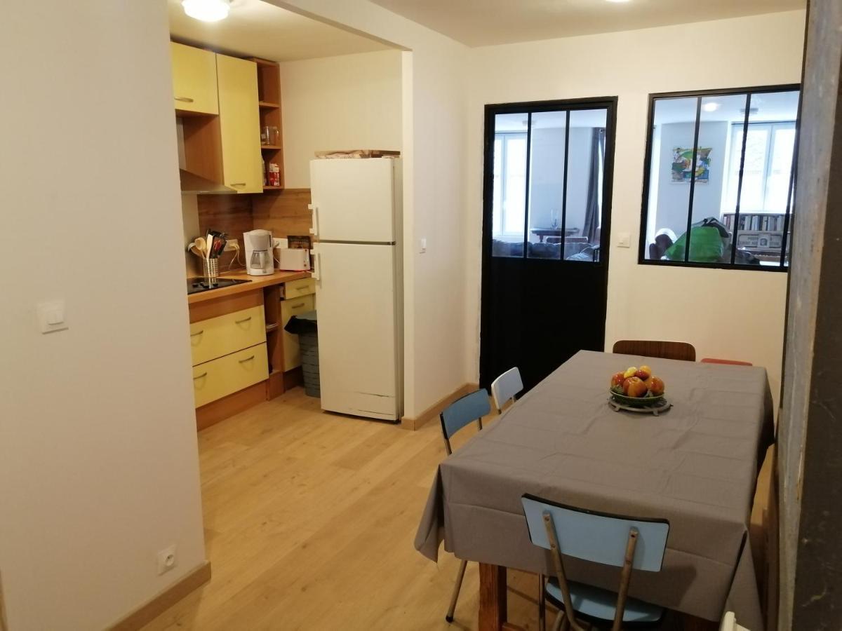 Logement Entier Spacieux Et Confortable A 1 H De Paris 考特尼 外观 照片