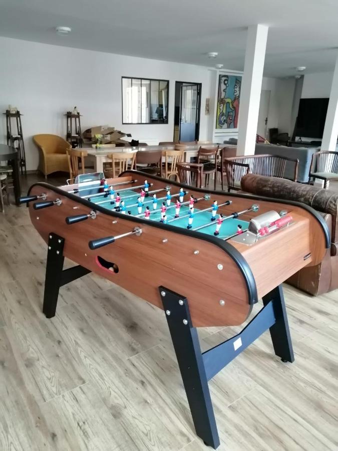 Logement Entier Spacieux Et Confortable A 1 H De Paris 考特尼 外观 照片